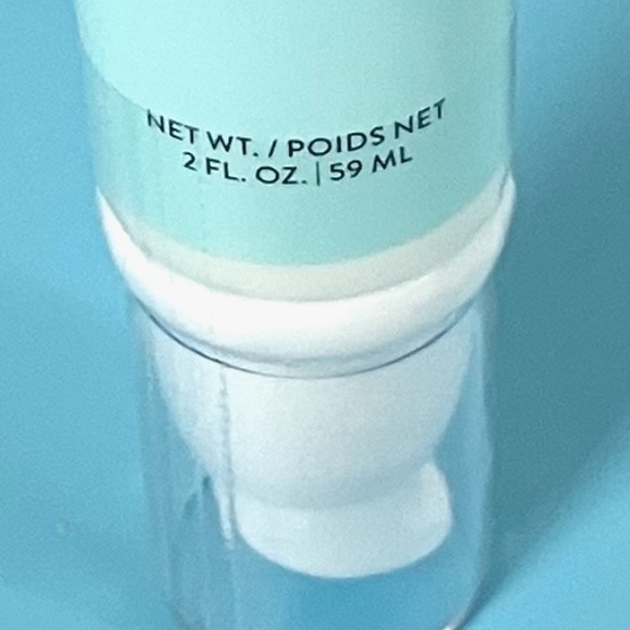 🎀 $18 - Laura Geller Spackle Skin Perfecting Face Primer HYDRATE - Picture 7 of 13